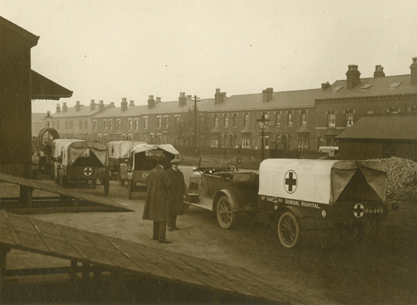 Medical trailers of 1st Southern General Hospital waiting for co